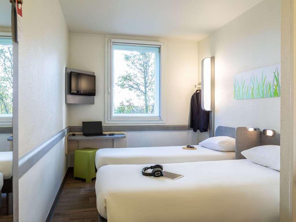 Ibis Budget Roissy Cdg Paris Nord 2 Ruang foto