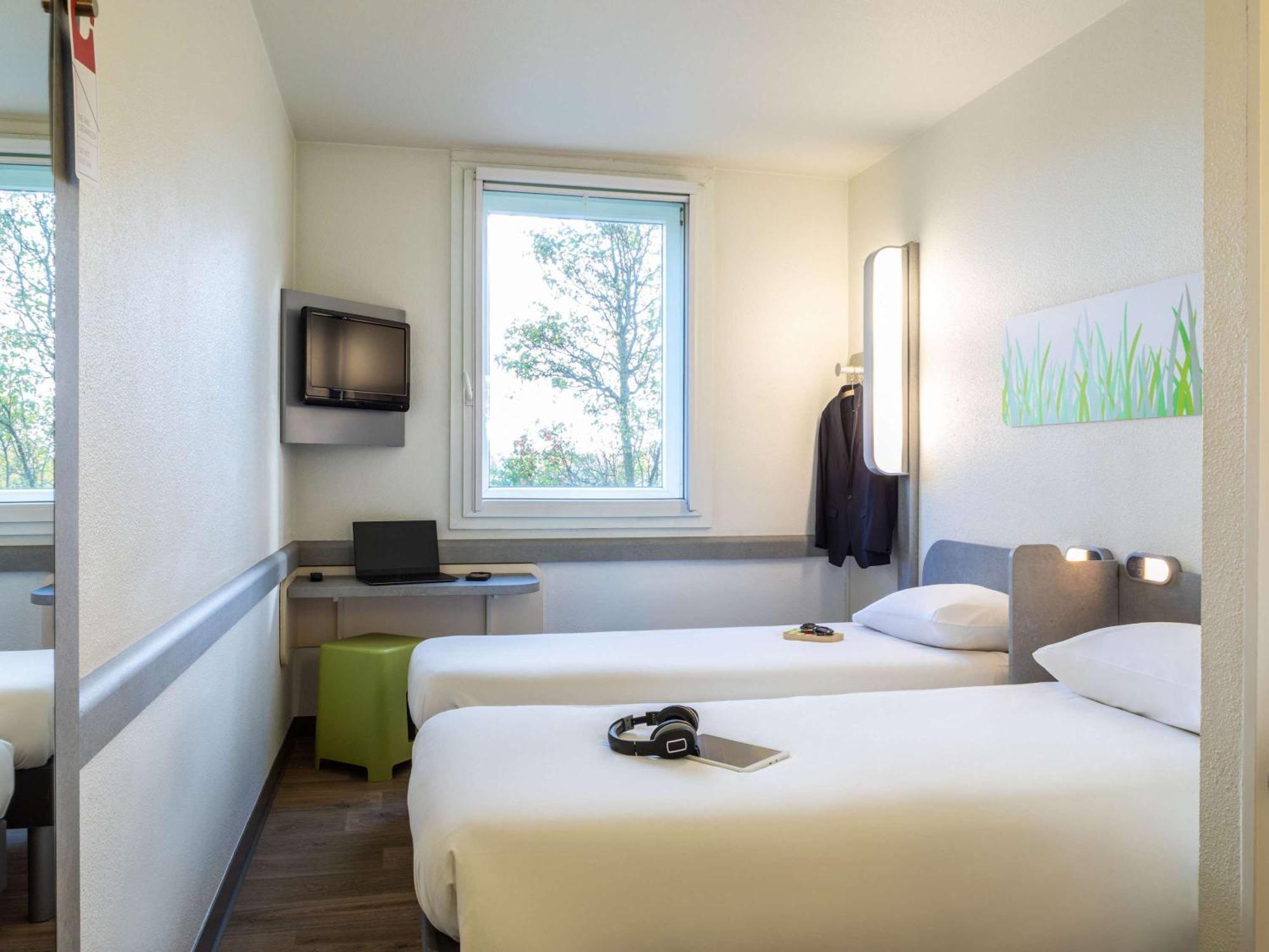Ibis Budget Roissy Cdg Paris Nord 2 Bagian luar foto