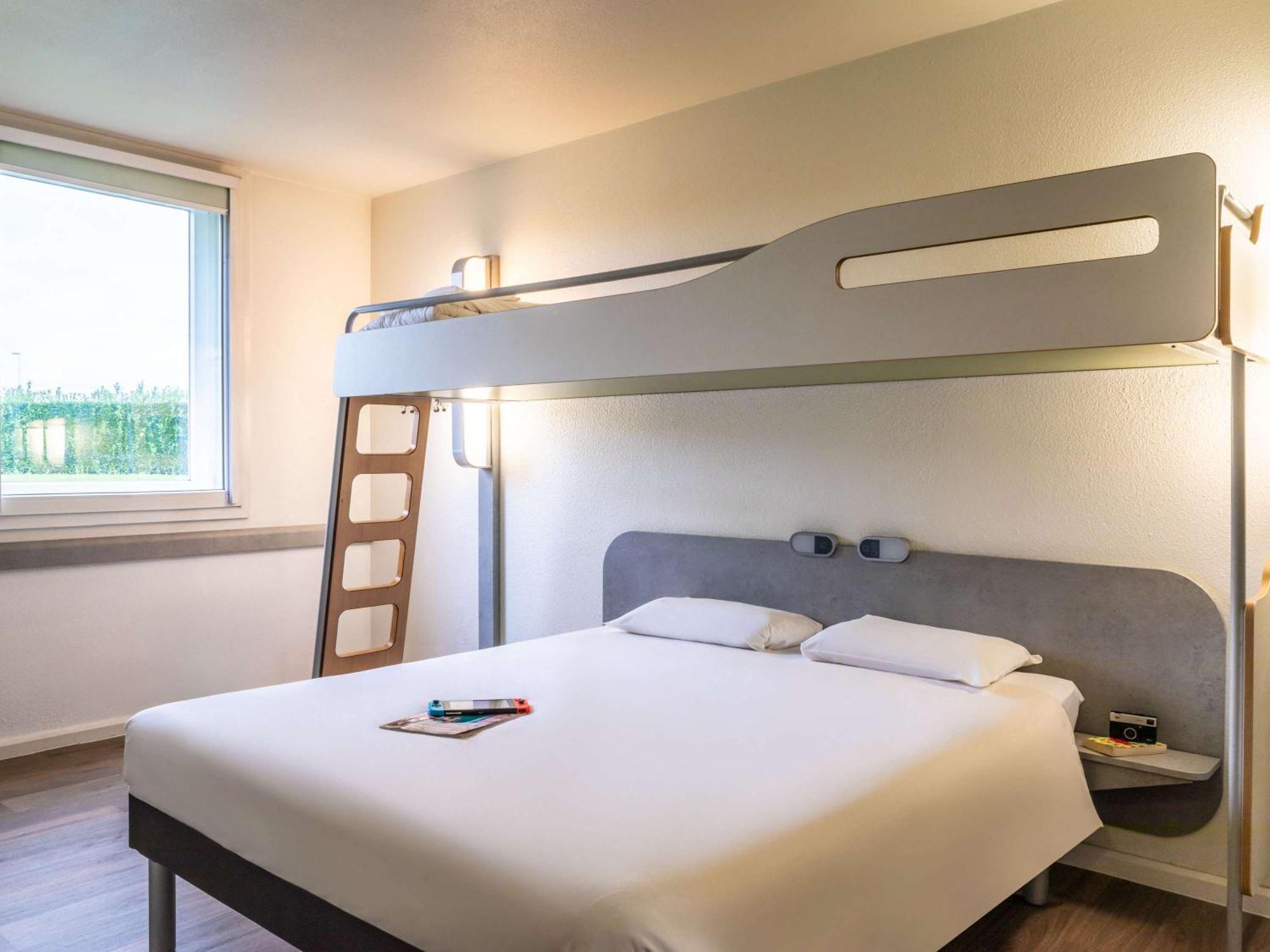 Ibis Budget Roissy Cdg Paris Nord 2 Bagian luar foto