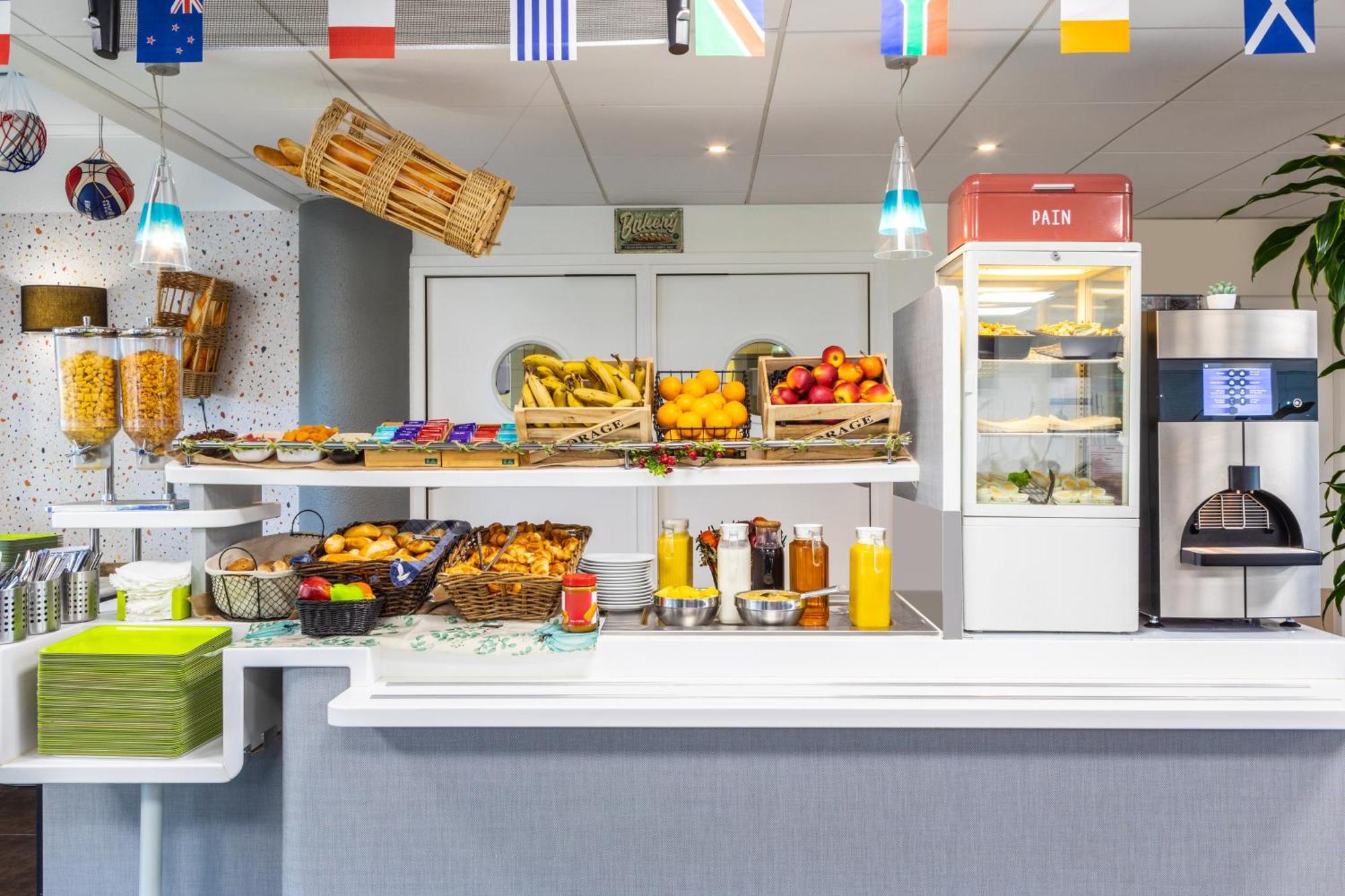 Ibis Budget Roissy Cdg Paris Nord 2 Bagian luar foto