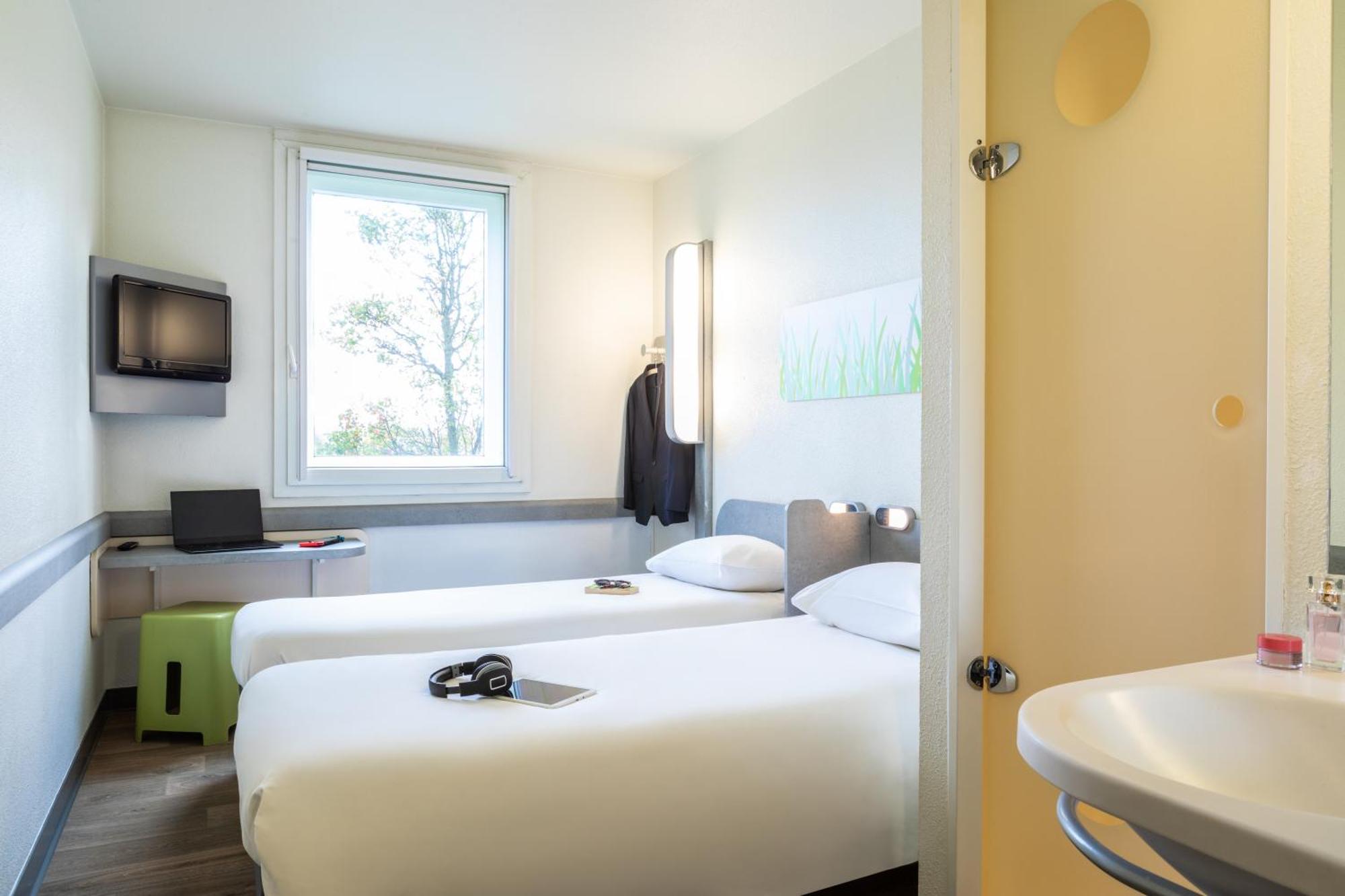 Ibis Budget Roissy Cdg Paris Nord 2 Bagian luar foto
