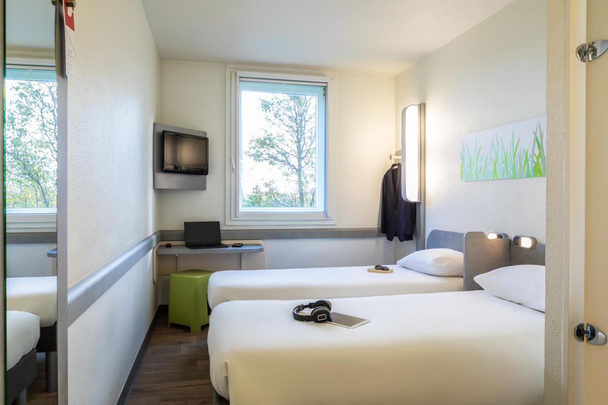 Ibis Budget Roissy Cdg Paris Nord 2 Bagian luar foto