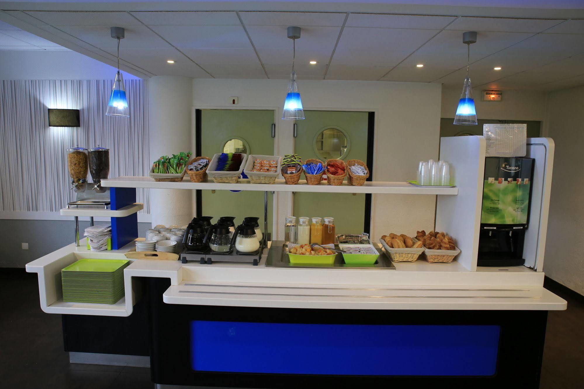 Ibis Budget Roissy Cdg Paris Nord 2 Bagian luar foto