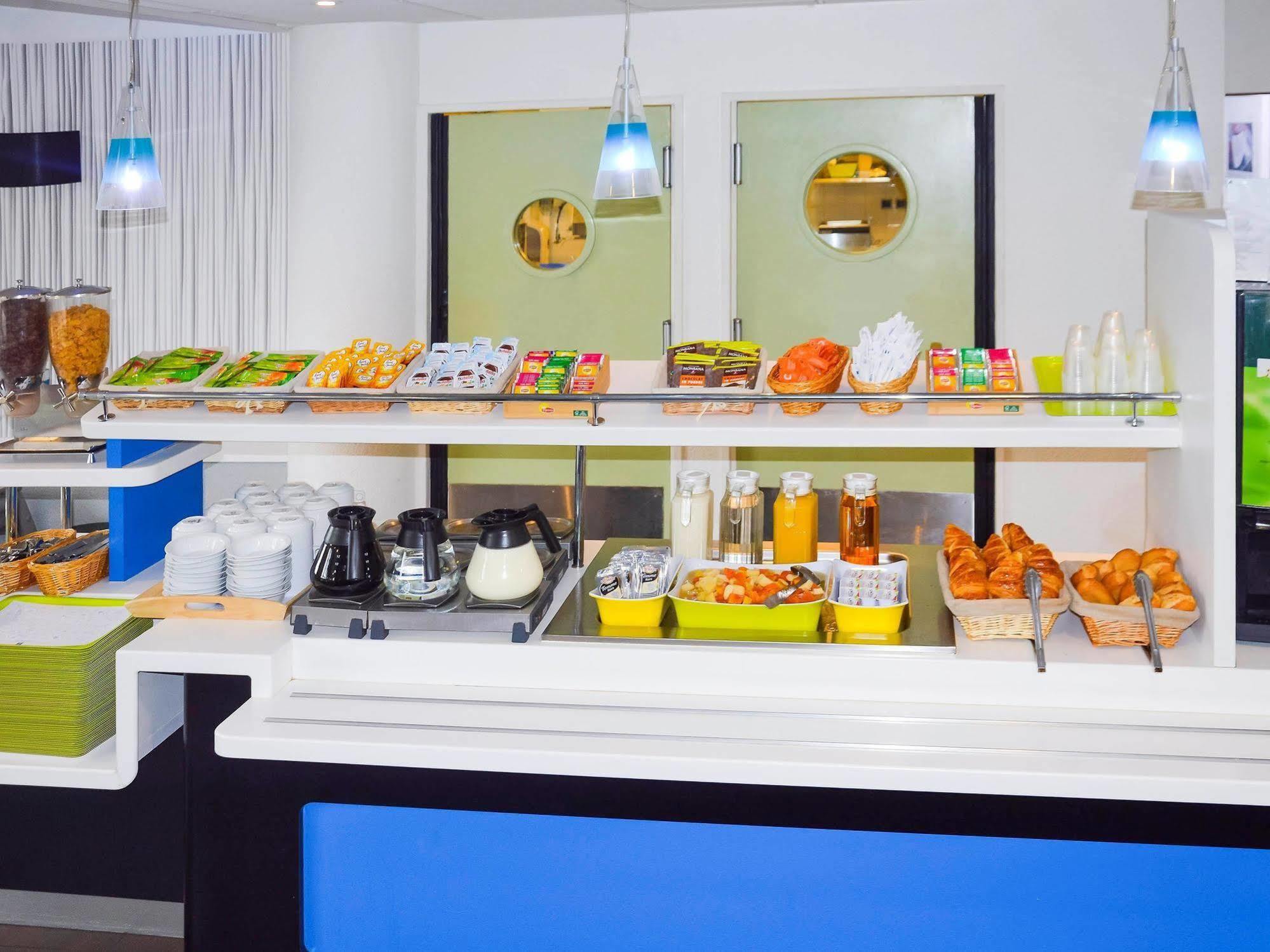 Ibis Budget Roissy Cdg Paris Nord 2 Bagian luar foto